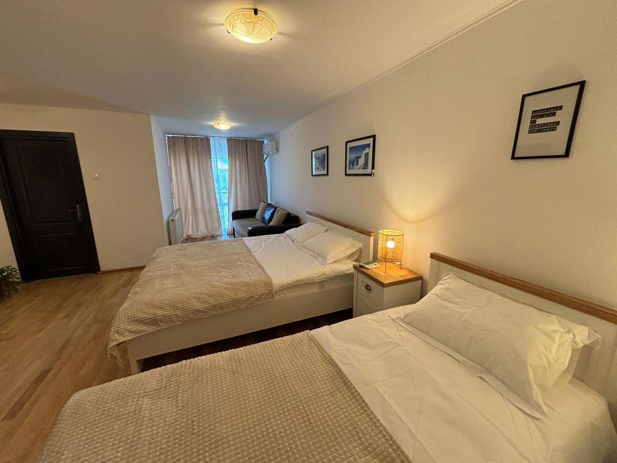 Vila Daddy Deva Buitenkant foto