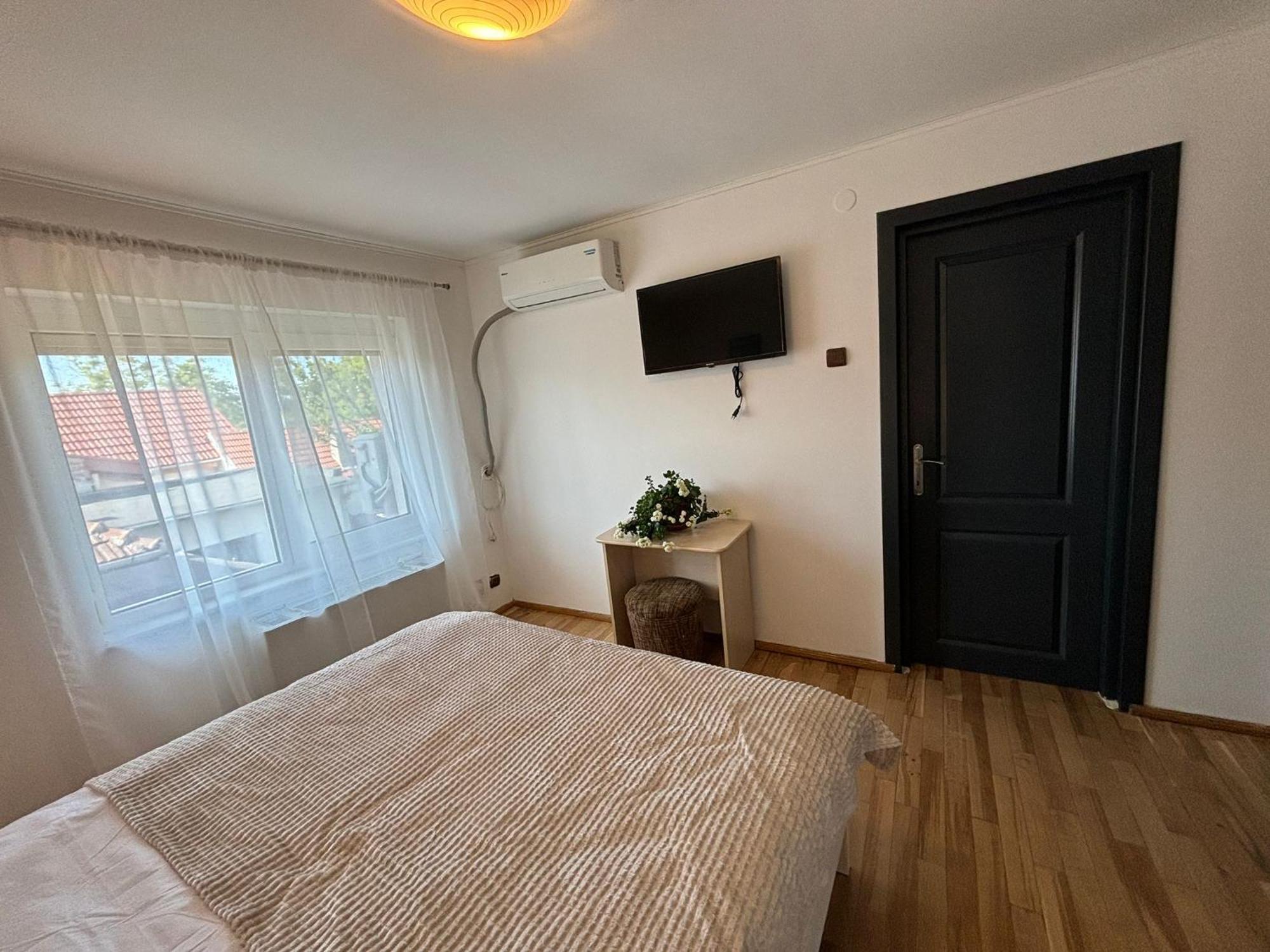 Vila Daddy Deva Buitenkant foto